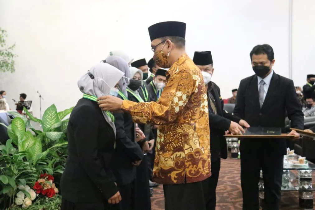 390 Lulusan PPG Dilantik jadi Guru Profesional