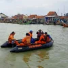 BERHASIL. Tim SAR Gabungan melakukan pencarian nelayan yang hilang di perairan Indramayu dengan rencana operasi SAR. Yakni dengan membagi tim menjadi dua tim Search and Rescue Unit (SRU).