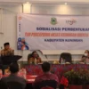 AKSES KEUANGAN. Sekda Dr H Dian Rachmat Yanuar MSi pada acara Sosialisasi Tim Percepatan Akses Keuangan Daerah dan Rencana Pembentukan Tim Percepatan Akses Keuangan Daerah (TPAKD) Kabupaten Kuningan di Resort Prima Sangkanhurip, belum lama ini.