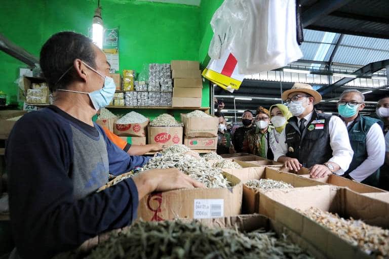 Pasar Pasalaran dan Pasar Kue Diresmikan, Berharap Ekonomi Rakyat Bergerak Lagi