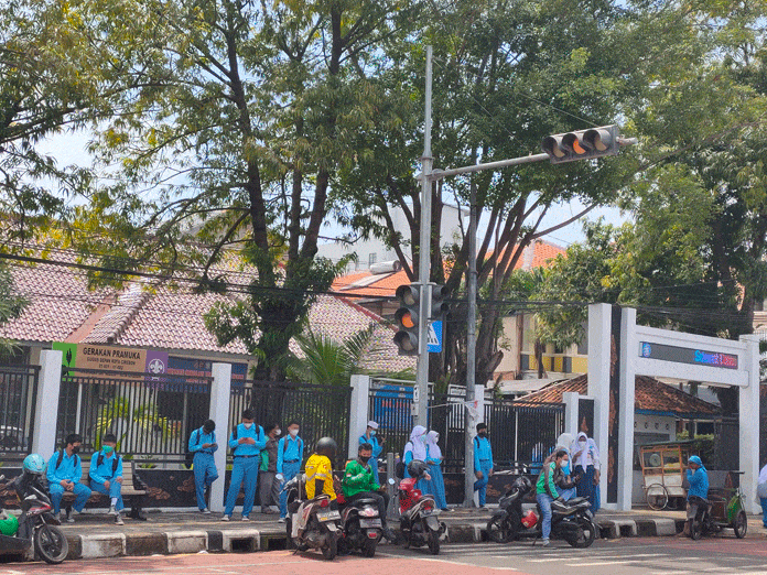 PTM Terbatas Berjalan Baik, Siap-siap Masuk Sekolah 100 Persen