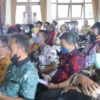 SOSIALISASI HAM. Bagian Hukum Setda Kuningan menyosialisasikan giat HAM sebagai langkah untuk mewujudkan peran serta masyarakat dalam menghormati HAM, kemarin (30/3).