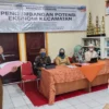 Pembinaan wawasan Kebangsaan, Ketahanan dan Ekonomi Nasional di Kecamatan Kedawung dihadiri oleh Pimpinan DPRD, HM Luthfi MSi serta Dr Hj Hanifah MA, serta Muklisin Nalahudin SH MH.