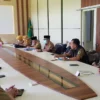 RAPAT PERSIAPAN. Ketua DPK Korpri Kabupaten Kuningan Dr H Dian Rachmat Yanuar MSi memimpin rapat persiapan Gebyar Korpri Ramadan Berkah, kemarin.