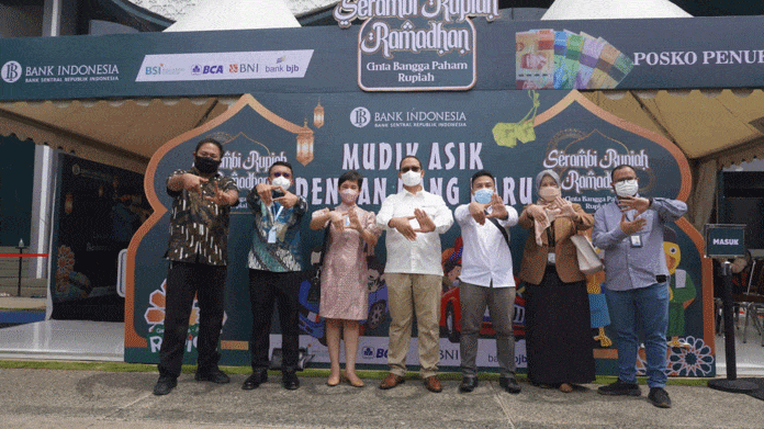 Penukaran Uang Buka di Rest Area saat Mudik