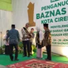 Penganugerahan Duta Zakat kepada trisula Pemkot Cirebon