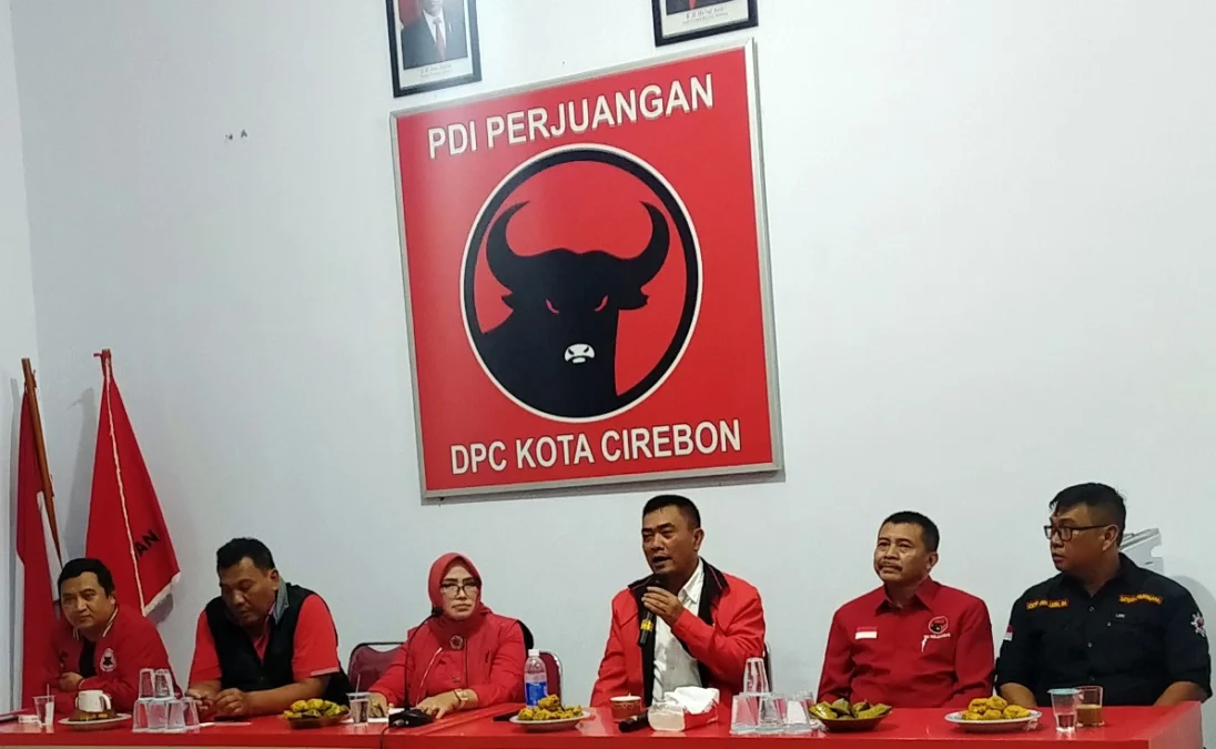 Nashrudin Azis saat temu kader dan pengurus PDIP