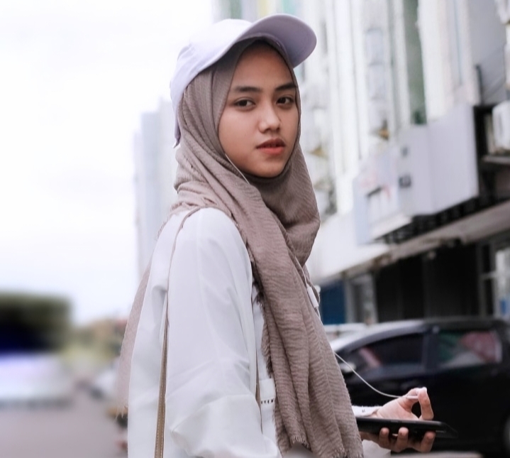 Putri Amalia