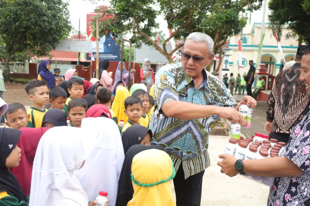 Bupati Kuningan Acep Purnama