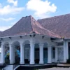 gedung juang