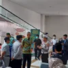 MUDIK 2023. Pemkot melalui Dinas Perhubungan, Kemenhub serta TNI-Polri melakukan pemeriksaan armada bus sampai cek kesehatan para awak yang akan melayani para pemudik, Jumat 31 Maret 2023. FOTO: ASEP SAEPUL MIELAH/RAKCER.ID