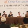 TRANSFORMASI. IAIN Syekh Nurjati Cirebon makin mantap menuju transformasi menjadi Universitas Islam Negeri Siber Syekh Nurjati Indonesia (UINSSI). Hal itu ditegaskan Direktur Diktis Kementerian Agama, Prof Dr Ahmad Zainul Hamdi MAg pafa Focus Group Discussion Review Grand Design UINSSI di The Luxton Cirebon Hotel, Senin (17/4/2023). FOTO : SUWANDI/RAKCER.ID