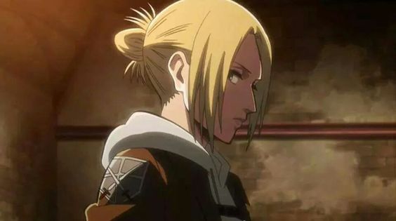 Fakta Annie Leonhart