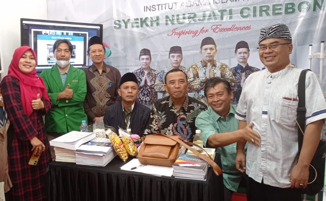 IKUT SERTA. IAIN Syekh Nurjati Cirebon mengikuti Ekspo dalam kegiatan Anual International Conference on Islamic Studies (AICIS) 2023 yang diselenggarakan di kampus UIN Sunan Ampel Surabaya dari tanggal 2-5 Mei 2023. FOTO : IST/RAKYAT CIREBON