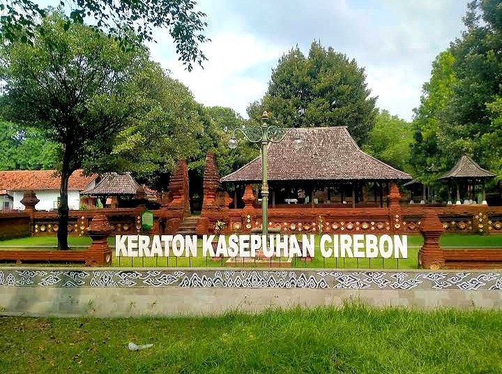 5 Tempat Bersejarah Yang Ada di Cirebon Jawa Barat