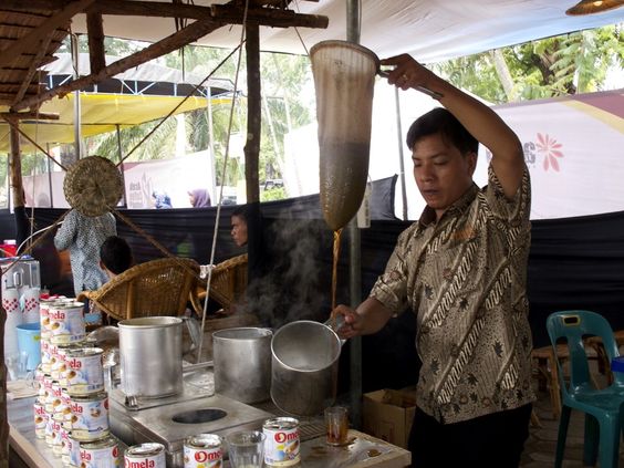 racikan kopi tradisional