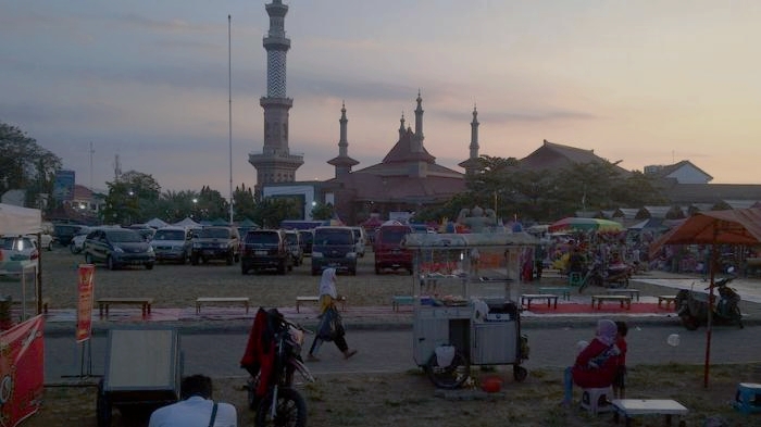 Alun Alun Kejaksan Cirebon