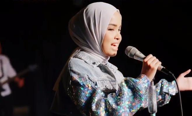 Briliant Banget !!! Putri Ariani Sang Peraih Golden Buzzer Pada America’s Got Talent 2023