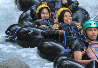 River Tubing Cikadongdong