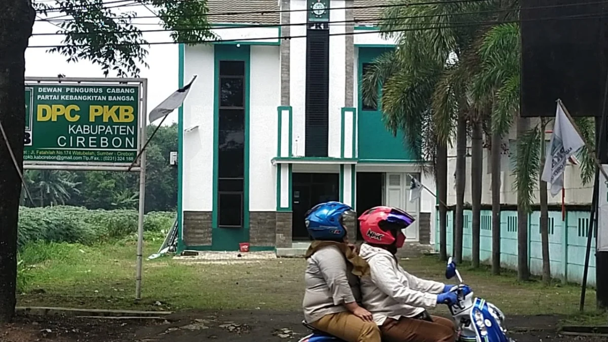 segel kantor DPC PKB Kabupaten Cirebon