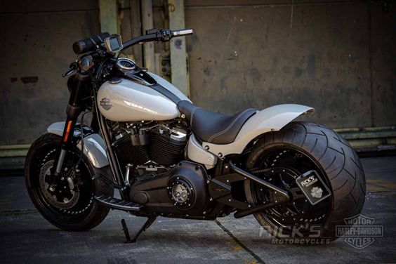 Sangat Jantan ! Cruiser Bluroc V-Bob 250 Mesinnya V-Twin Mirip Harley Davidson Segini Harganya