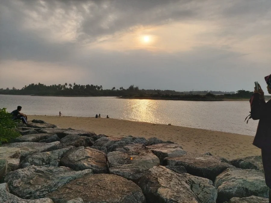 Pantai di Sumedang