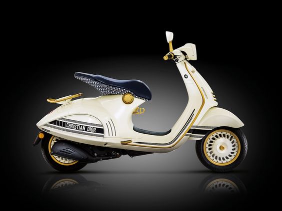 Harga Vespa Dior Fantastis ! Ini Sederet Keunggulannya Apakah Layak Dibeli ?