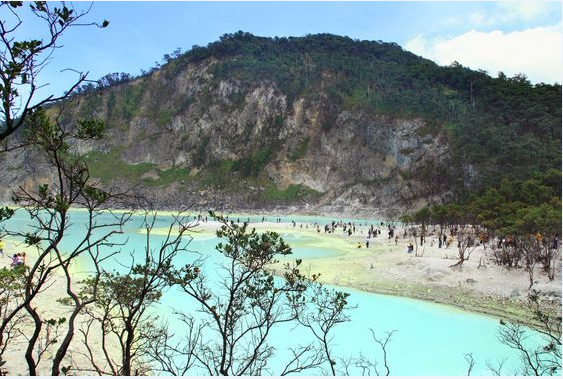 Kawah Putih