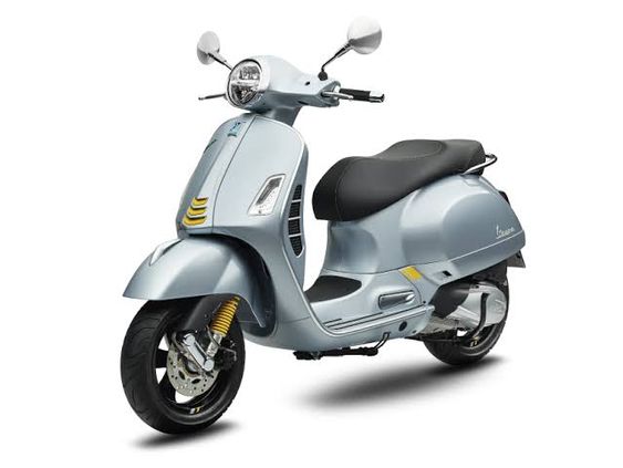 Vespa Matic GTS Super Tech 300