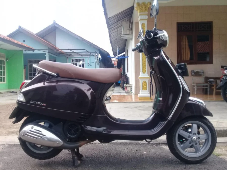 8 Tips Modifikasi Vespa Matic Mudah