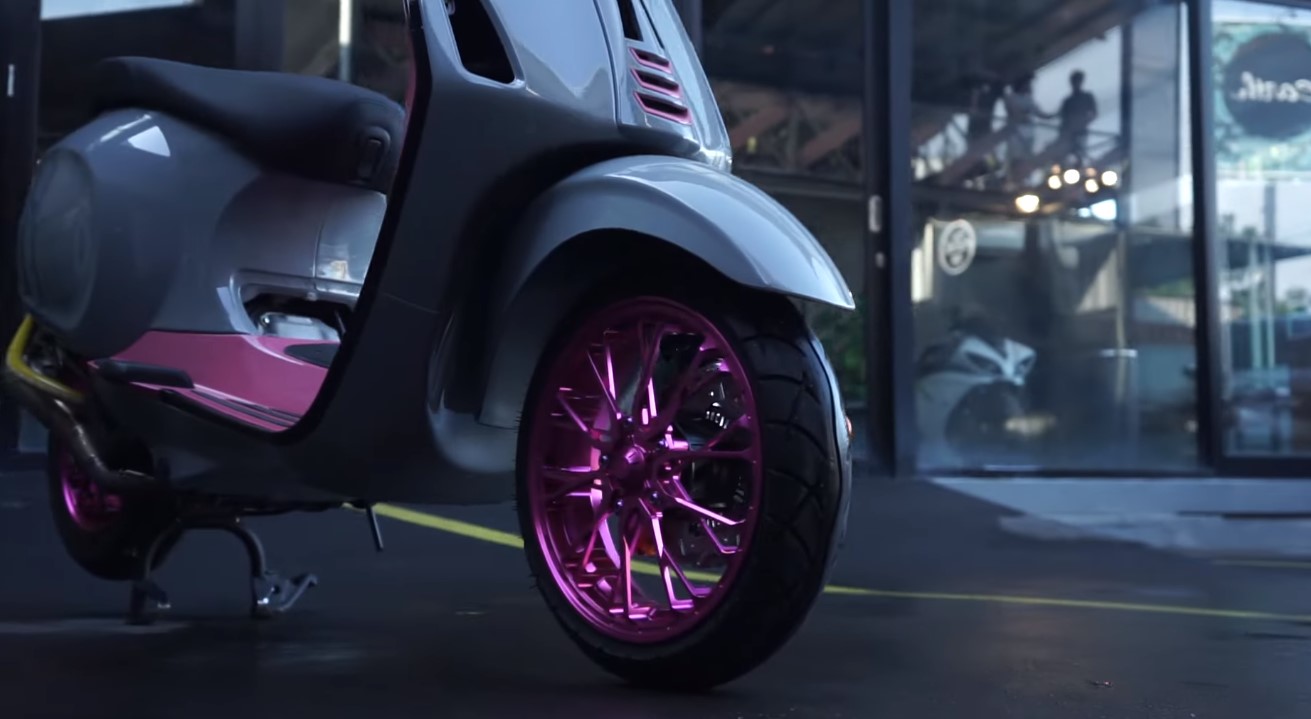 GOOD LOOKING !! 10 Tips Modifikasi Vespa Matic yang Murah – Rakcer.ID