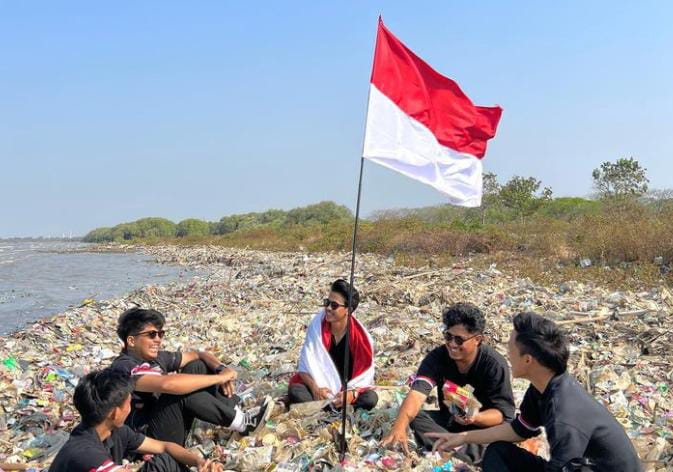 Pantai Kesenden Cirebon