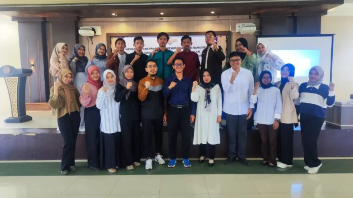 FEBI Bekali Mahasiswa Keterampilan Usaha FEBI Bekali Mahasiswa Keterampilan Usaha