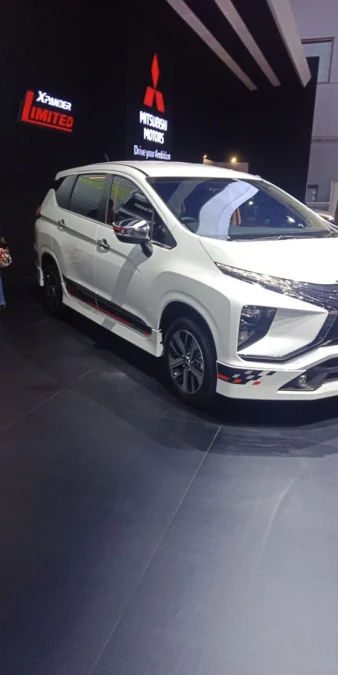 SUV Baru Mitsubishi XForce Tampil Gacor di GIIAS 2023