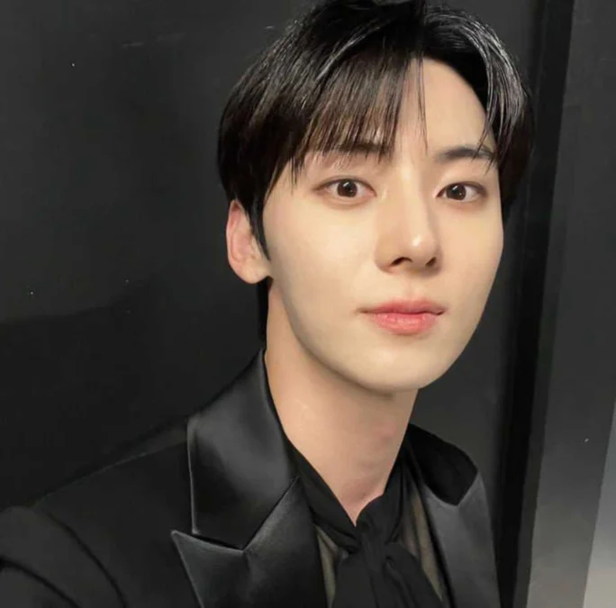 Hwang min Hyun