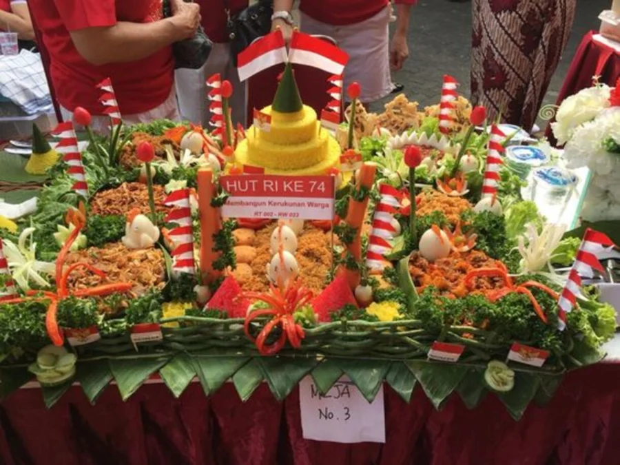 Kreasi tumpeng 17 agustus