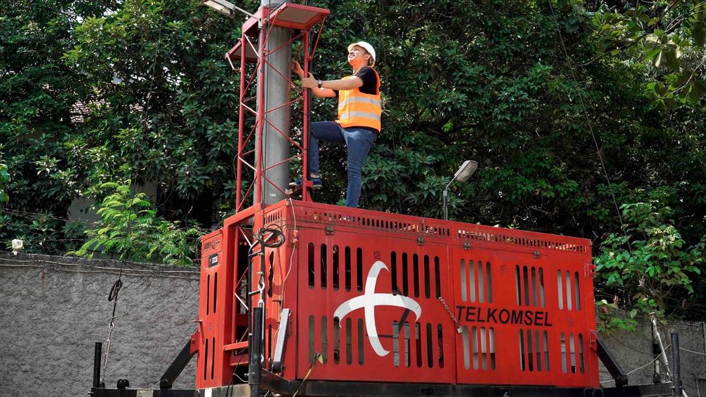 KTT ASEAN. Konferensi Tingkat Tinggi (KTT) ke-43 ASEAN yang akan berlangsung pada 5-7 September 2023 di Jakarta bakal disupport broadband berkualitas dari Telkomsel. Sebab, KTT ke-43 ASEAN merupakan momen bergengsi bagi Indonesia. FOTO : IST/RAKCER.ID