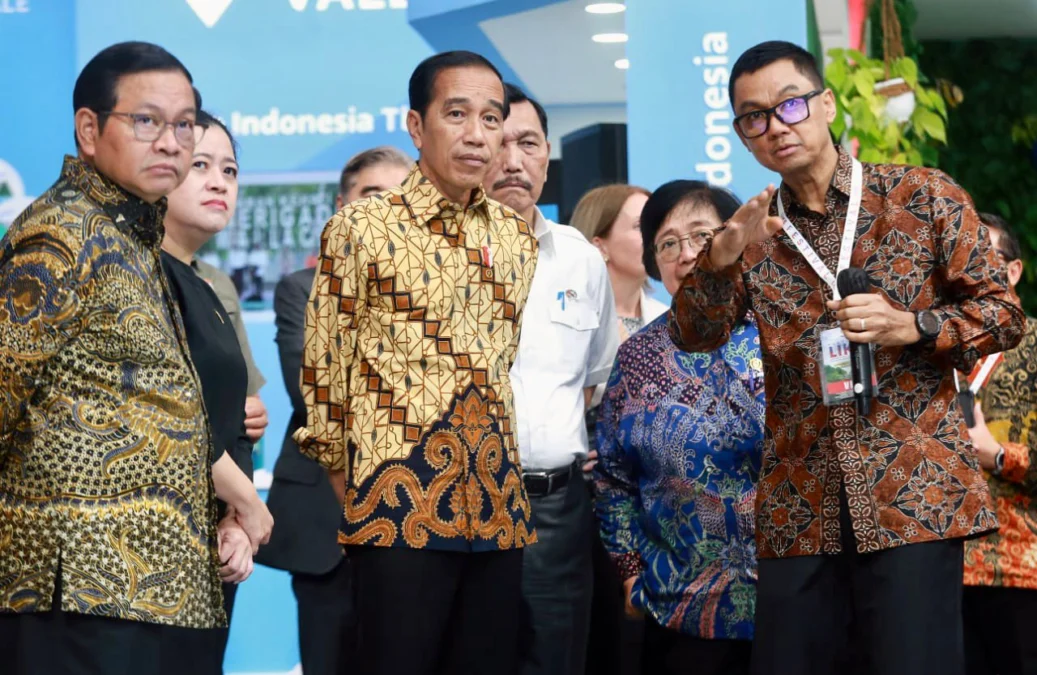 Di Hadapan Presiden, PLN Paparkan Konsep Transisi Energi Menuju COP28 di Dubai