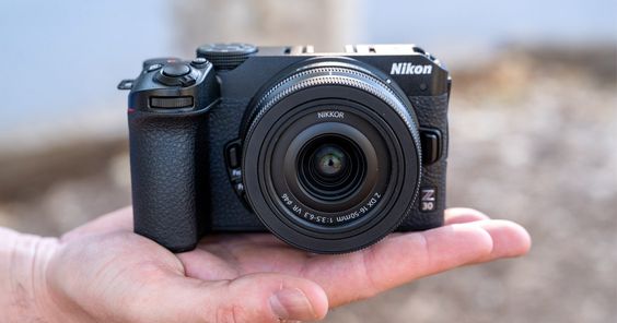 Cek Spesifikasi Kamera Nikon Z30, Kamera Vlogging Idaman ?