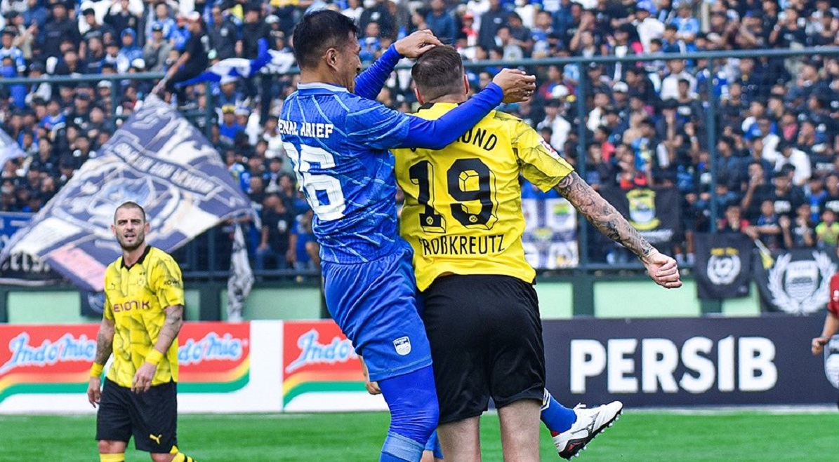 Persib Bandung All Star vs Dortmund Legends