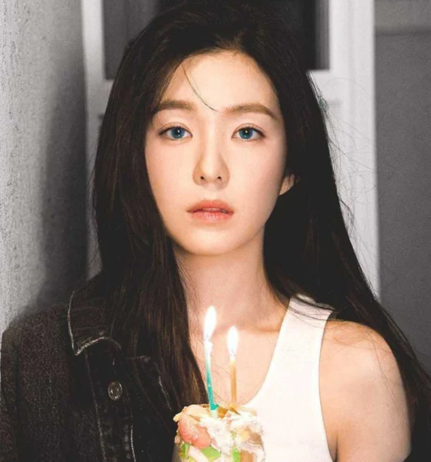 Irene Red Velvet