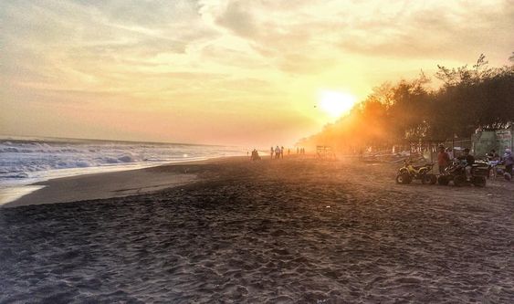 7 Tempat Wisata Pantai di Bantul Yogyakarta yang Sangat Mempesona