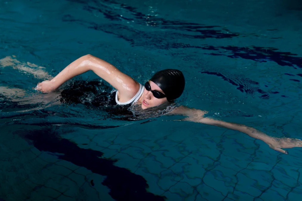 berenang untuk menurunkan berat badan