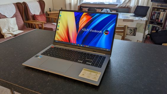 Review Lengkap Asus Vivo Book 14X M1403 Dirancang Khusus Untuk Segala Keperluan