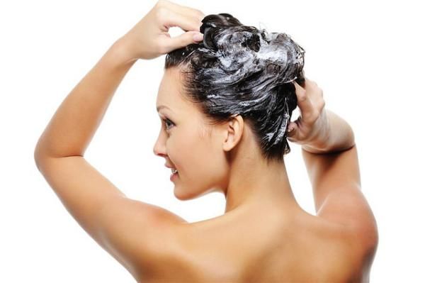 tips keramas untuk rambut kering