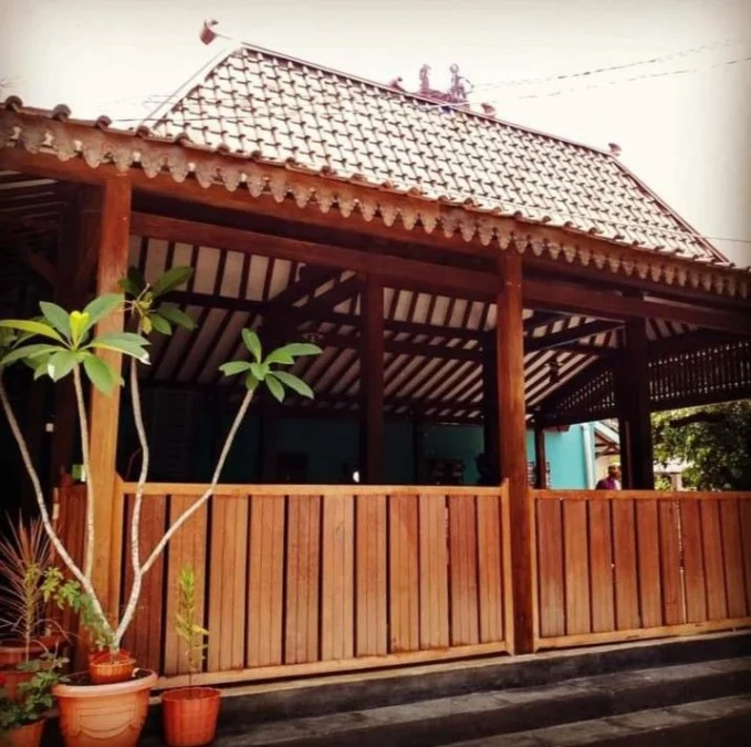 Rumah Adat Ala Modern