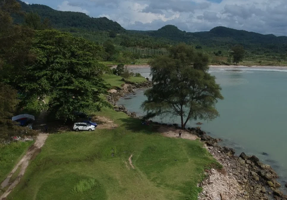 pantai bugle camara