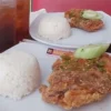 5 Menu Terfavorit di Rocket Chicken, dan Paling Banyak Di Pesan Oleh Pembeli