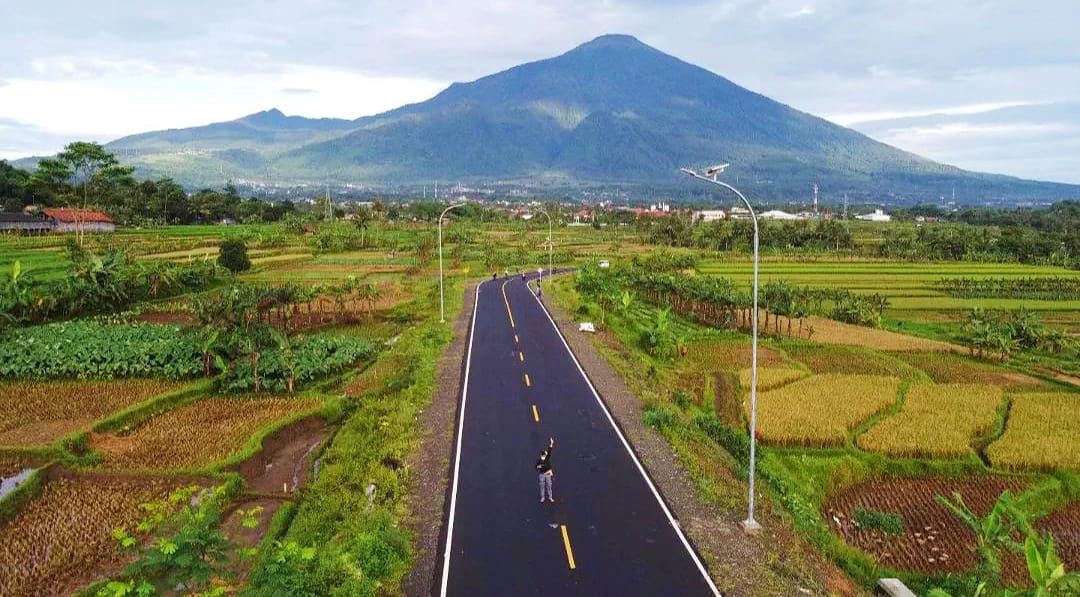 jalan baru lingkar utara cirebon kuningan