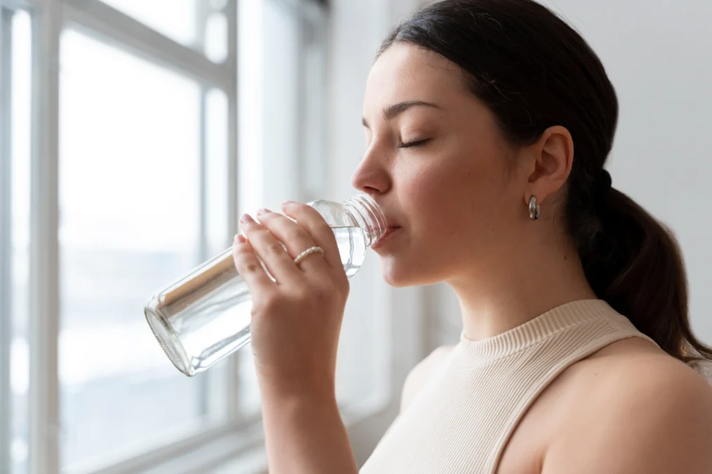 air minum sebagai bagian dari rutinitas kecantikan